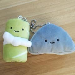 クオリア ガチャガチャ おでんのぬいぐるみ こんにゃく ロールキャベツのサムネイル