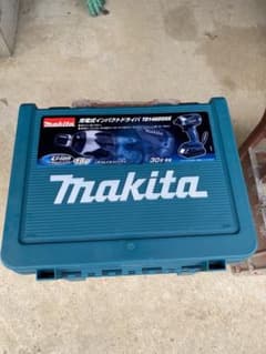 マキタ18V　インパクトドライバー　1.5Ahのサムネイル