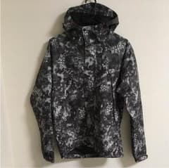 美品！Columbia マウンテンパーカーのサムネイル