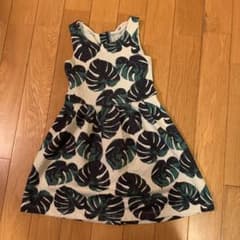 H&M 花柄ワンピース110㌢(116)4歳〜6歳のサムネイル