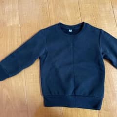 西松屋　ブラック　トレーナー95センチのサムネイル