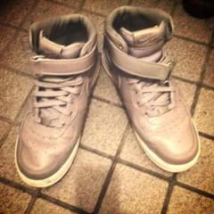 airforce1 ハイカット レザーのプレミアです。のサムネイル