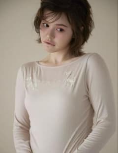 トップス ANDMARY Mary embroidery tops pink beige ANDMARY Mary embroidery tops pink beige - メルカリ