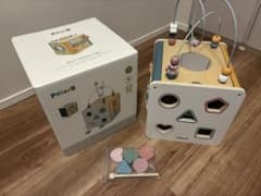 ポーラービー 8イン1 アクティビティボックス 知育玩具 木製のサムネイル