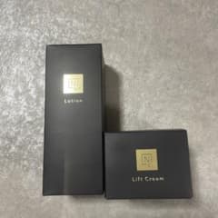 N organic Vie モイストリッチローション＆ヒアルアップリフトクリーム