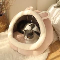 【値下げ中】耳付き猫用ベッドのサムネイル