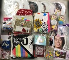 Hey! Say! JUMP グッズ大量まとめ うちわ ハンガー クリアファイル Hey! Say! JUMP グッズ大量まとめ うちわ ハンガー クリアファイル