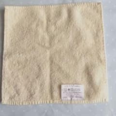 クリーム色 タオルハンカチ 約30cm クリーム色タオルハンカチ 約25cm - メルカリ