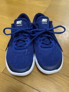 ナイキ　24cm スニーカーのサムネイル