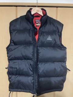 90's NIKE ACG ダウンベスト M ブラック/レッド - メルカリ