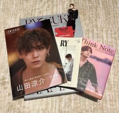 山田涼介　30th ANNIVERSARY Premium Box+アクスタのサムネイル