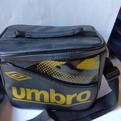 アンブロumbro 保冷クーラーバッグ 黒/金のサムネイル