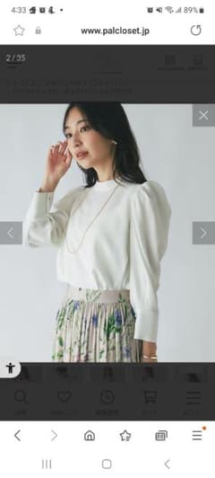新品　ラブティックボンボン　バックサテンナローネックパワショルブラウス　ホワイトのサムネイル