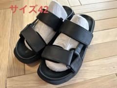ONWUAD オンウァット　サンダル ブラック　Silver and Gold ONWUAD オンウァット サンダル ブラック Silver and Gold - メルカリ