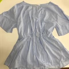 水色　カットソーのサムネイル