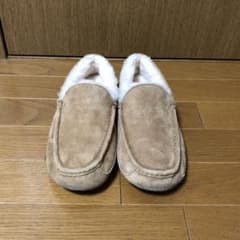 UGG モカシンのサムネイル