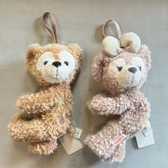 【美品✨】タグ付き ダッフィー &シェリーメイ ぬいぐるみポーチ 2点セットのサムネイル