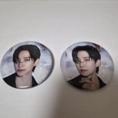 LEE JUNHO ジュノ缶バッジ 2個セット Midnight Sun - メルカリ