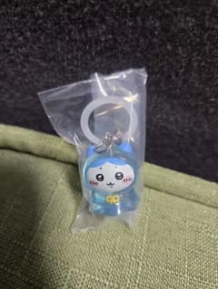 は*ぱ様 ちいかわ めじるしアクセサリー ハチワレのサムネイル