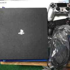 PS4 プレステ4 本体　純正コントローラー、ホコリキャッチャー付きのサムネイル