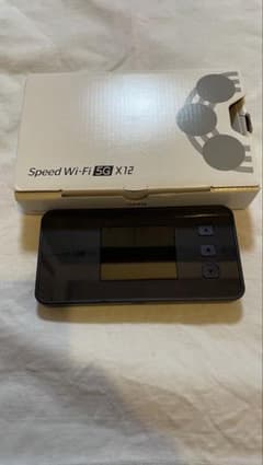美品Speed Wi-Fi 5G X12 モバイルルーター 本体のサムネイル