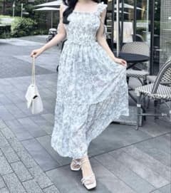 花柄シャーリングティアードロングワンピース INGNIのサムネイル
