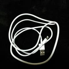 BB♡LUV様専用。iPhone充電器のサムネイル