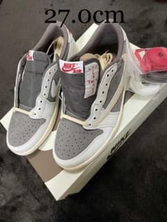 Travis Scott x Nike Air Jordan 1 Lowのサムネイル