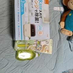 Combi 除菌じょーず 哺乳瓶消毒ケースのサムネイル