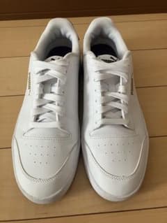 PUMA ホワイト　スニーカー　27cm プーマのサムネイル