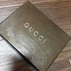 GUCCI箱のサムネイル