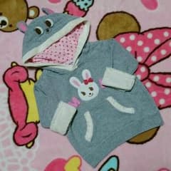 【Chiyo2さん専用】うさこちゃんなりきりパーカ80のサムネイル