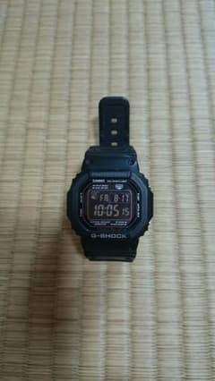 G-SHOCK DW5600ソーラーのサムネイル