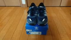 adidas zx700のサムネイル