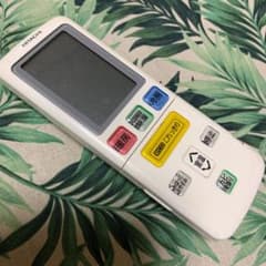 HITACHI   エアコン  リモコンのサムネイル