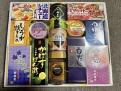 御歳暮　お茶　海苔他色々セットのサムネイル