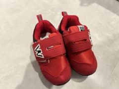 キッズ　シューズ　13センチ　赤色のサムネイル