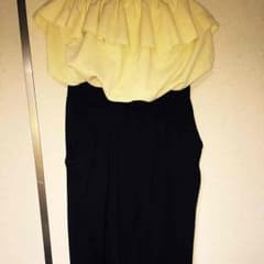 胸元フレアのオールインワンのサムネイル