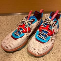 NIKE REACT VISIONのサムネイル