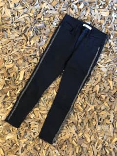 ZARA ブラックデニムのサムネイル