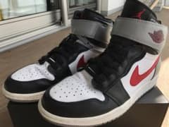 【値引き中】28.0cm【NIKE】AirJordan1 フライイーズのサムネイル