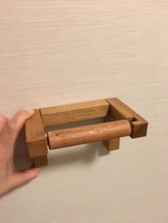 IKEA 木製トイレットペーパーホルダーのサムネイル