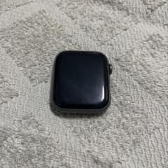 Apple Watch Series 4 本体 44mmのサムネイル