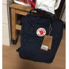 新品 FjallRaven フェールラーベンkanken16Lネイビーのサムネイル