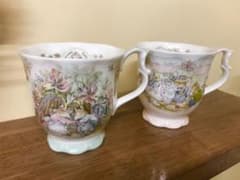 新品　マグカップ2個セット　ロイヤルドルトンのサムネイル