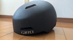 GIRO ブラック ヘルメット　Lサイズ 中古のサムネイル