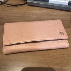 <値下げ>GUCCI ピンク レザー 長財布のサムネイル
