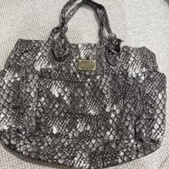 MARC BY MARC JACOBS マザーズバッグ パイソン柄 - メルカリ