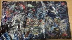 遊戯王 プレイマット World Champion Ship2018 - メルカリ