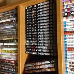 進撃の巨人 マンガのサムネイル